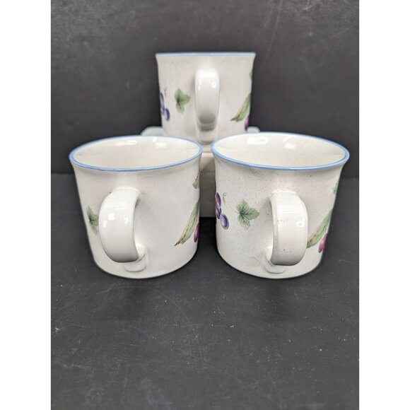 Savoir Vivre Luscious JJ017 8 Oz Coffee/Tea Mug w/Cherry Design Lot of 3 - Picture 4 of 7